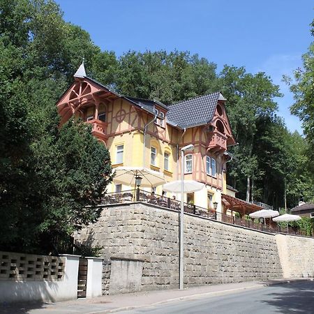 Hotel Restaurant Zwergschloesschen 게라 외부 사진