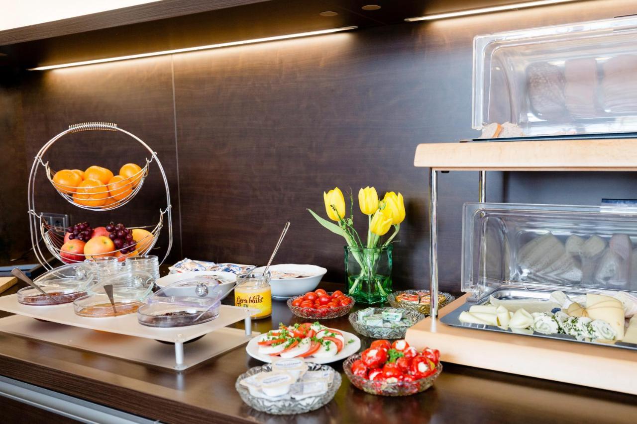 Hotel Restaurant Zwergschloesschen 게라 외부 사진