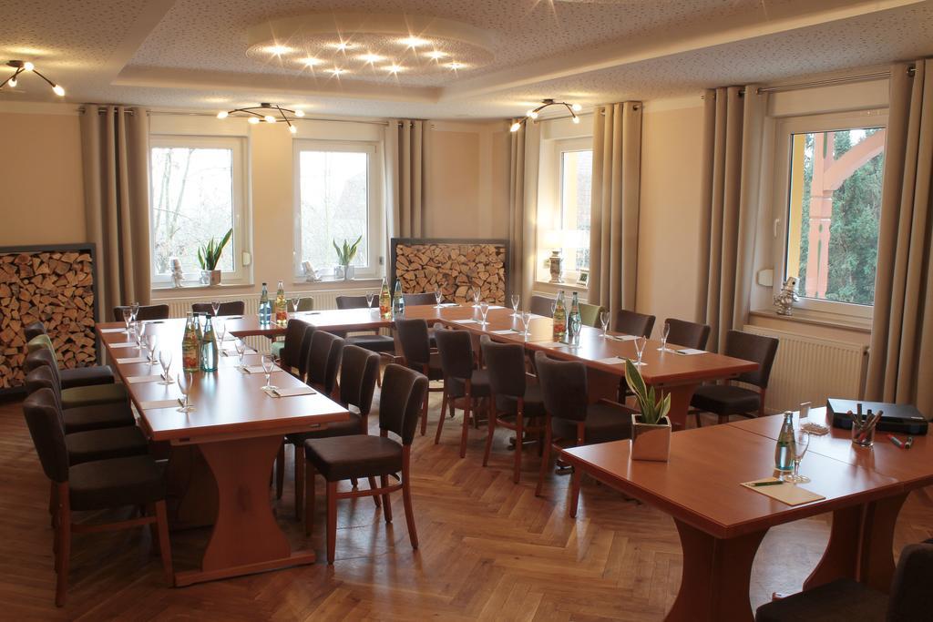 Hotel Restaurant Zwergschloesschen 게라 외부 사진